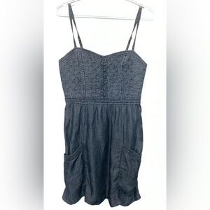 AMERICAN EAGLE OUTFITTERS - Quilted Denim Dress